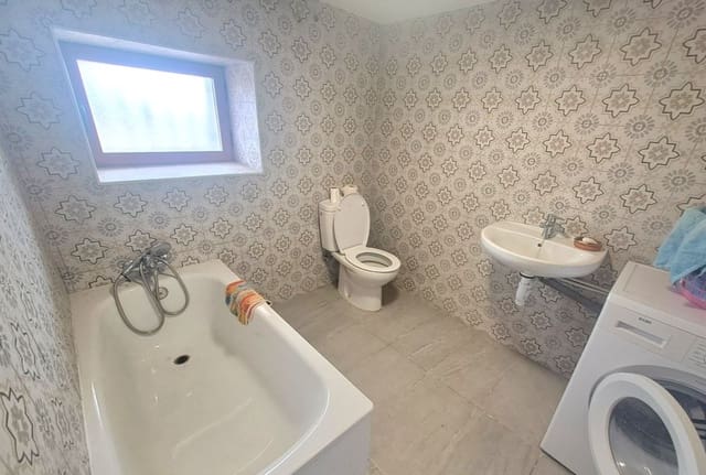 3 soveværelse Byhus til salg i Colomera - € 59.000 (Ref: 8895746)