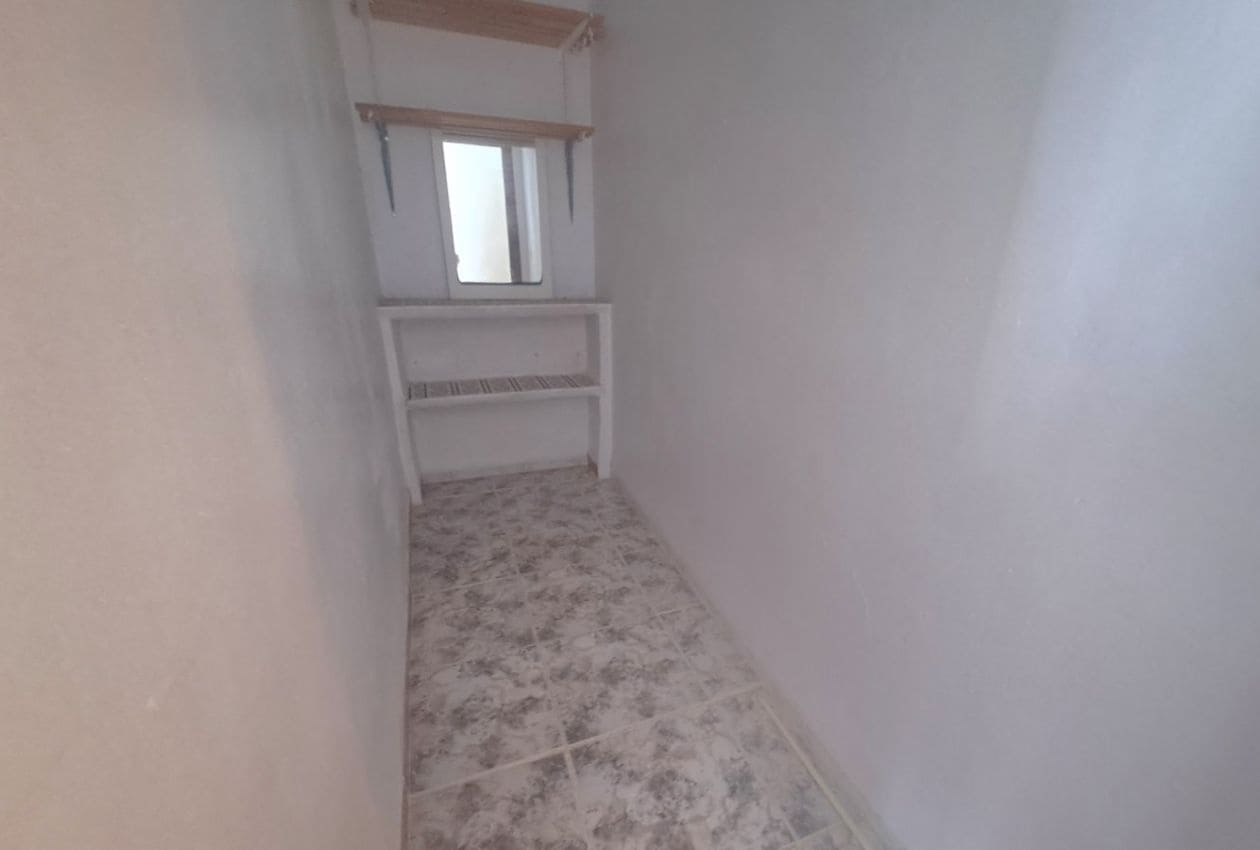 3 soveværelse Byhus til salg i Colomera - € 38.000 (Ref: 8904835)