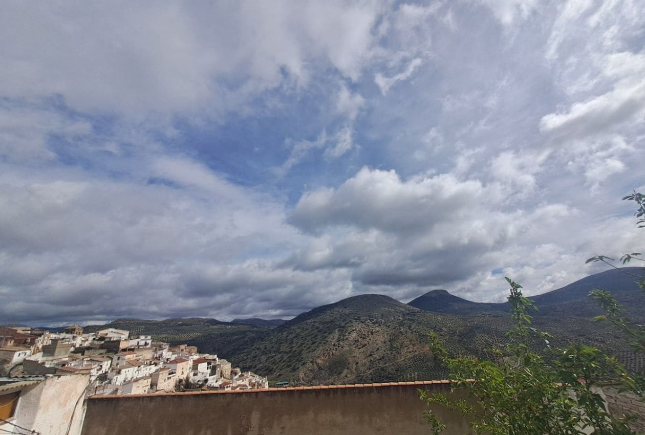 3 soveværelse Byhus til salg i Colomera - € 38.000 (Ref: 8904835)