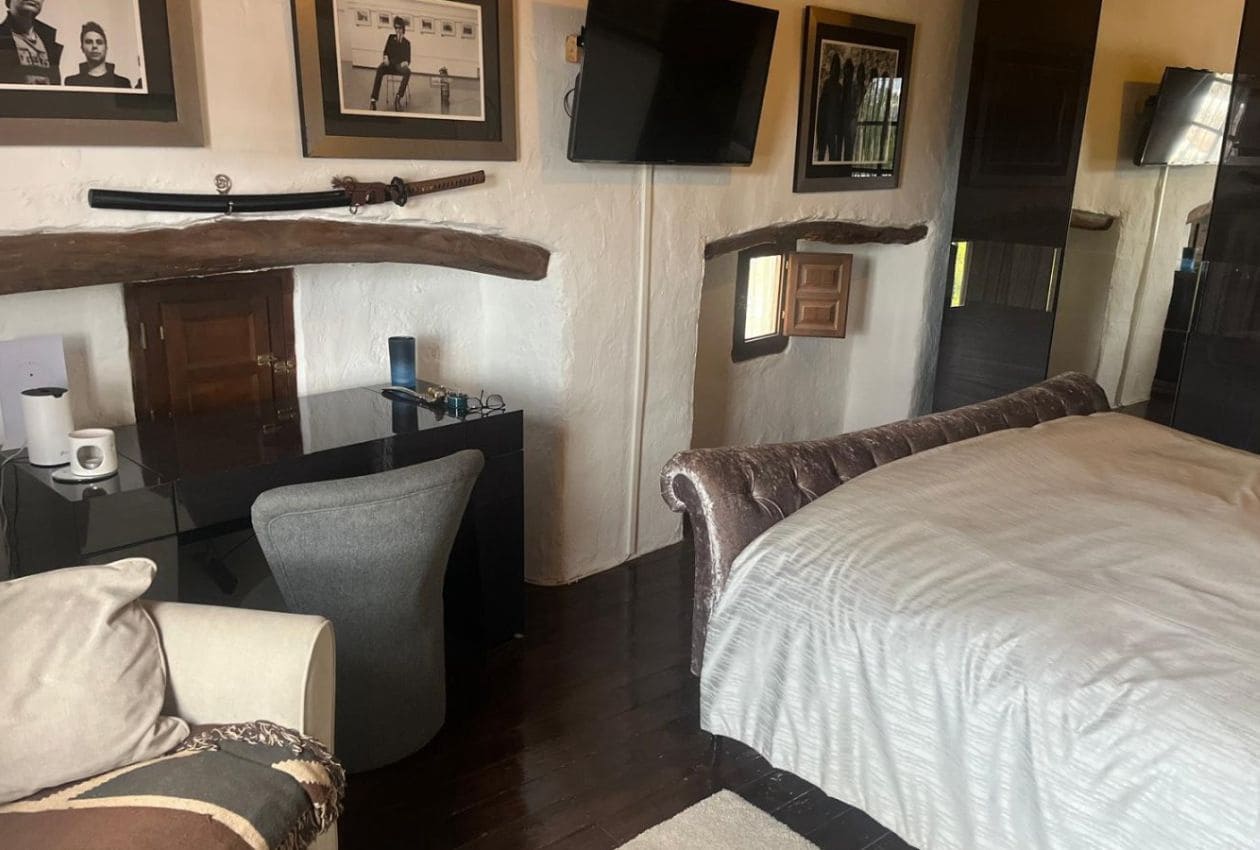 4 soveværelse Finca/Landehus til salg i Castillo de Locubin - € 375.000 (Ref: 8906236)