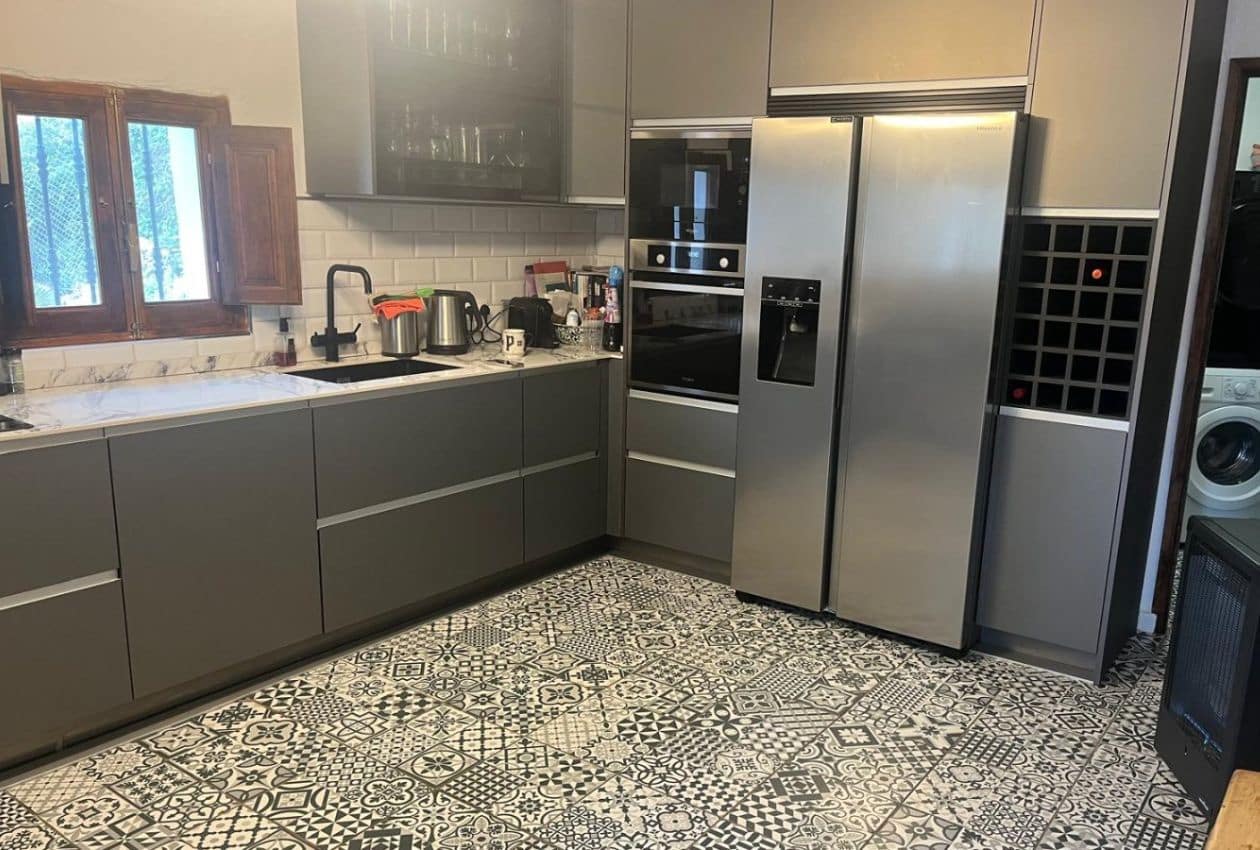 4 soveværelse Finca/Landehus til salg i Castillo de Locubin - € 375.000 (Ref: 8906236)