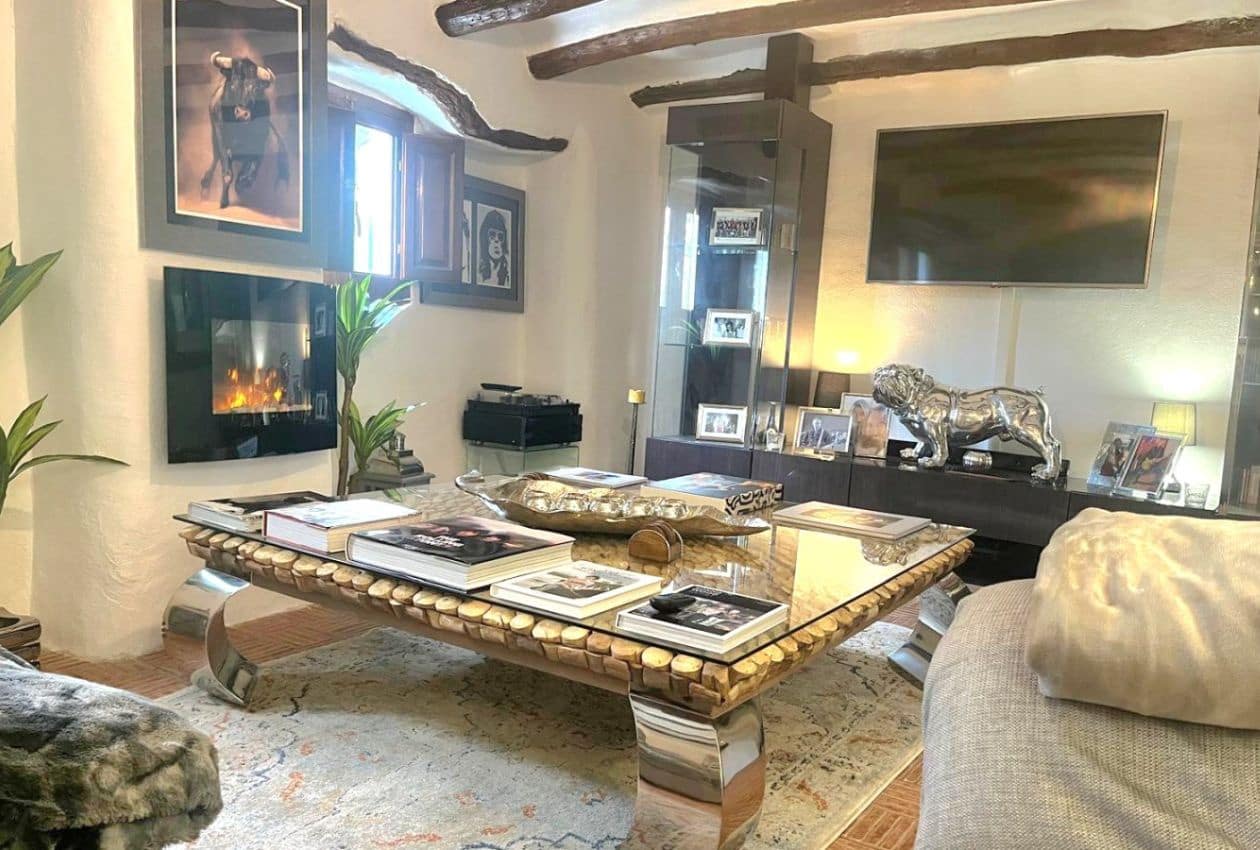 4 soveværelse Finca/Landehus til salg i Castillo de Locubin - € 375.000 (Ref: 8906236)