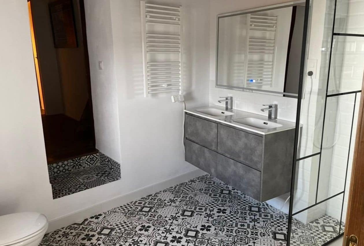 4 soveværelse Finca/Landehus til salg i Castillo de Locubin - € 375.000 (Ref: 8906236)