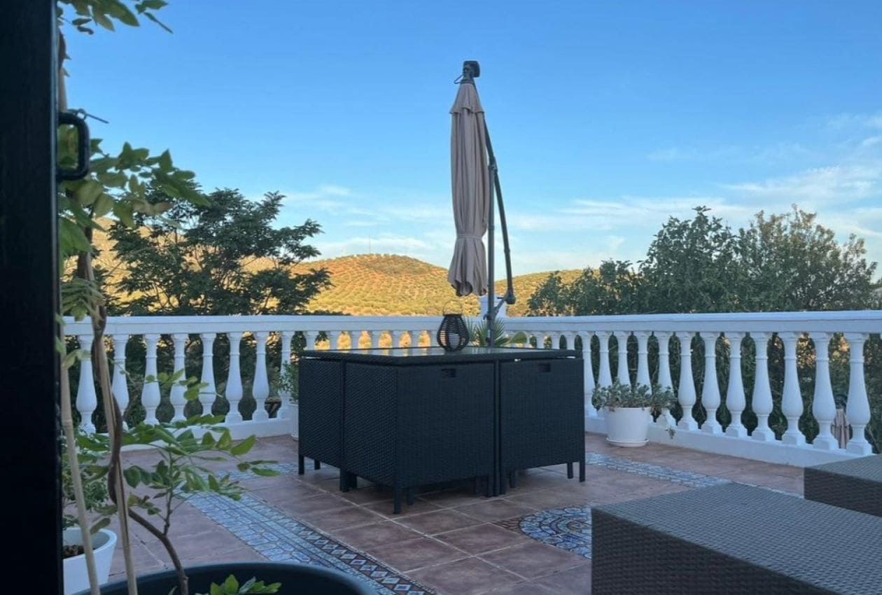 4 soveværelse Finca/Landehus til salg i Castillo de Locubin - € 375.000 (Ref: 8906236)