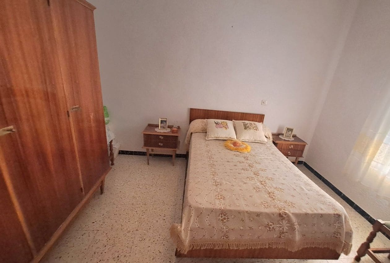 4 sypialnia Dom na sprzedaż w Fuente-Tojar - 105 000 € (Ref: 8940989)