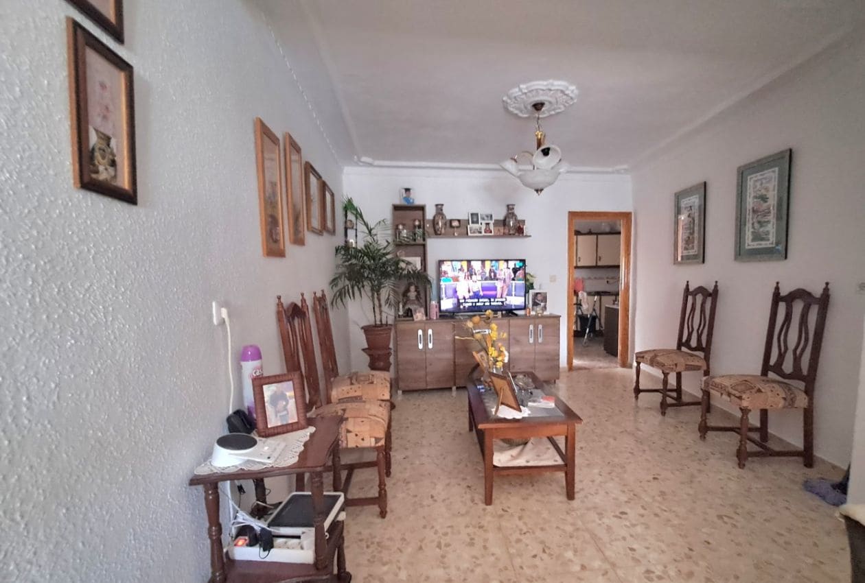 4 sypialnia Dom na sprzedaż w Fuente-Tojar - 105 000 € (Ref: 8940989)