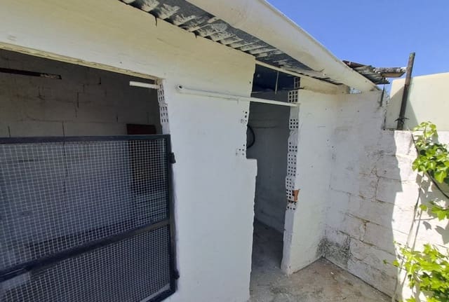 4 soveværelse Byhus til salg i Fuente-Tójar - € 105.000 (Ref: 8940989)