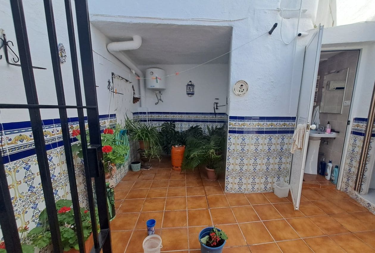 4 sypialnia Dom na sprzedaż w Fuente-Tojar - 105 000 € (Ref: 8940989)