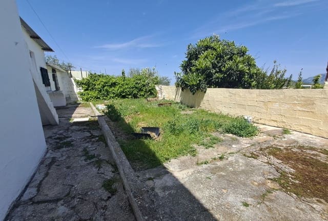 4 soveværelse Byhus til salg i Fuente-Tójar - € 105.000 (Ref: 8940989)