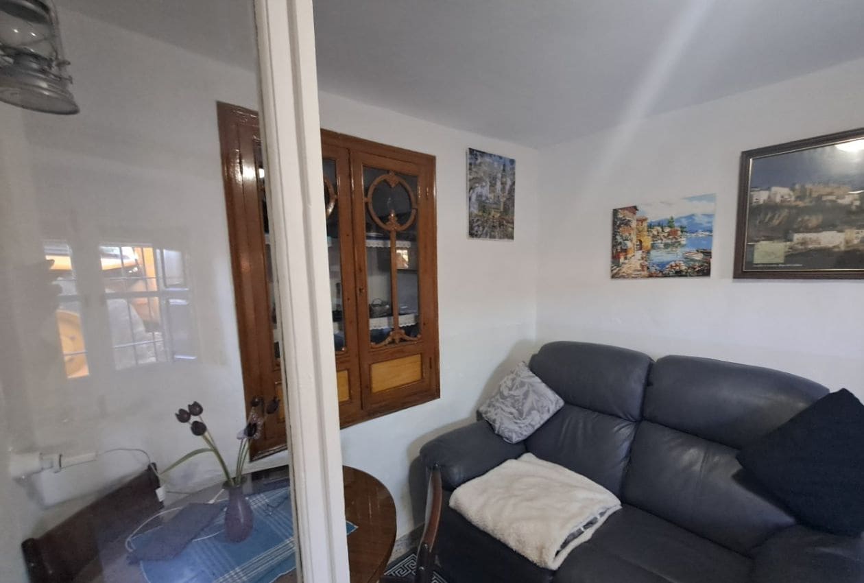 3 soveværelse Byhus til salg i Castillo de Locubin - € 42.000 (Ref: 8949840)