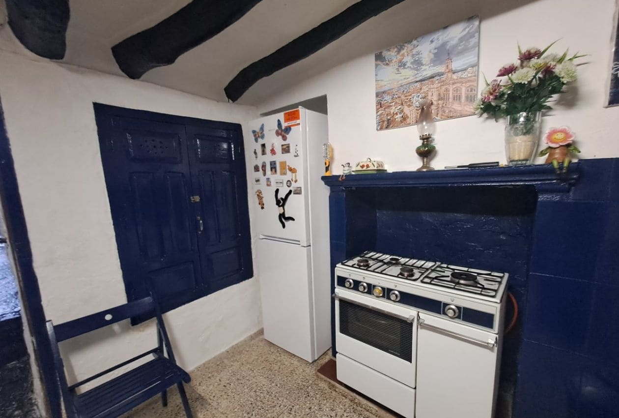 3 soveværelse Byhus til salg i Castillo de Locubin - € 42.000 (Ref: 8949840)