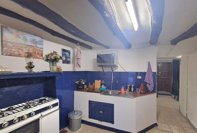 3 soveværelse Byhus til salg i Castillo de Locubín - € 42.000 (Ref: 8949840)