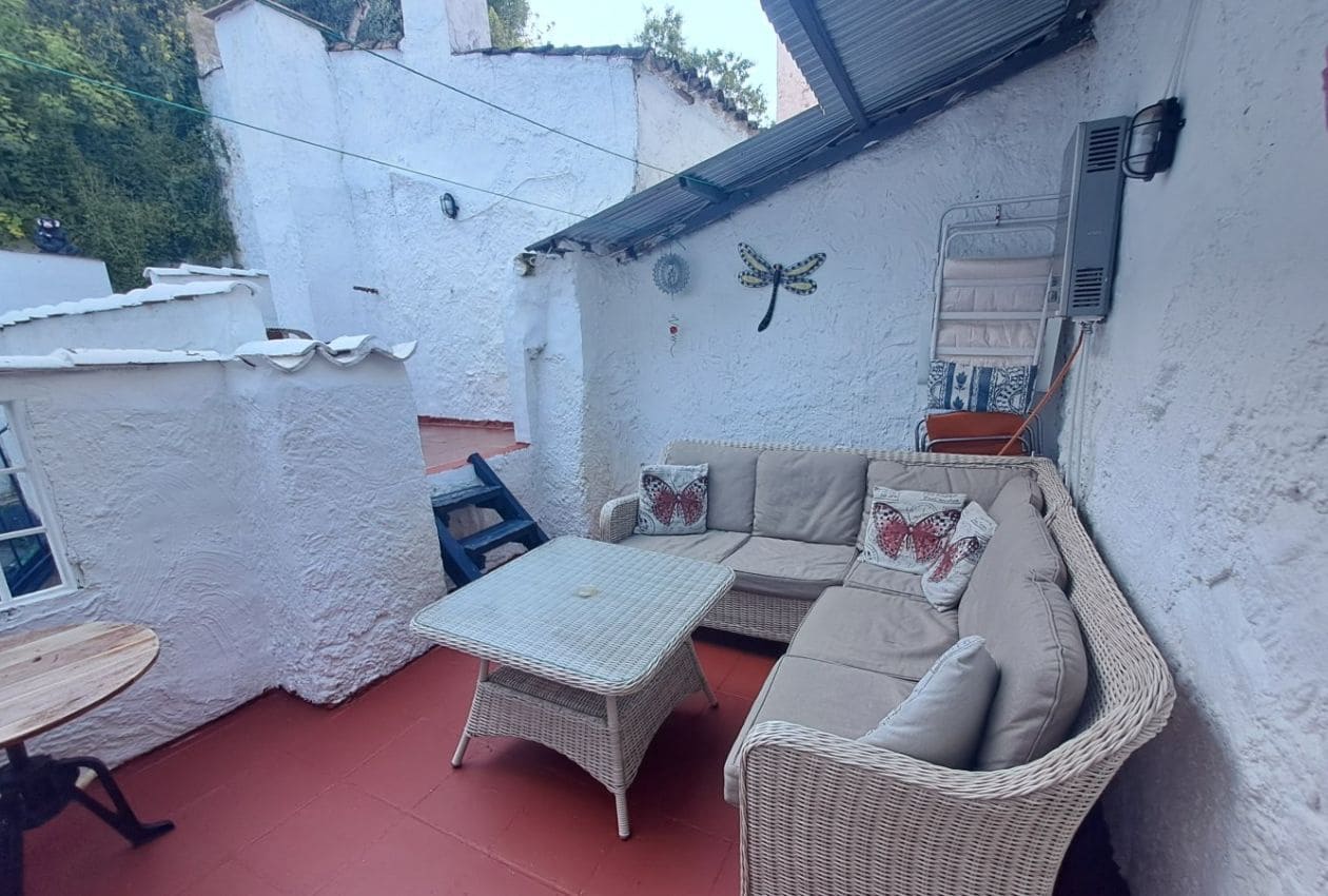 3 soveværelse Byhus til salg i Castillo de Locubin - € 42.000 (Ref: 8949840)