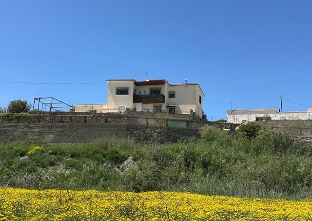 5 soveværelse Finca/Landehus til salg i Arboleas - € 350.000 (Ref: 8960928)