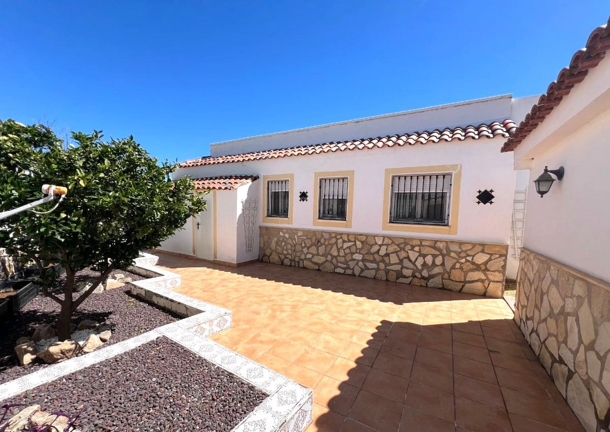 5 soveværelse Villa til salg i Arboleas - € 369.999 (Ref: 8987277)