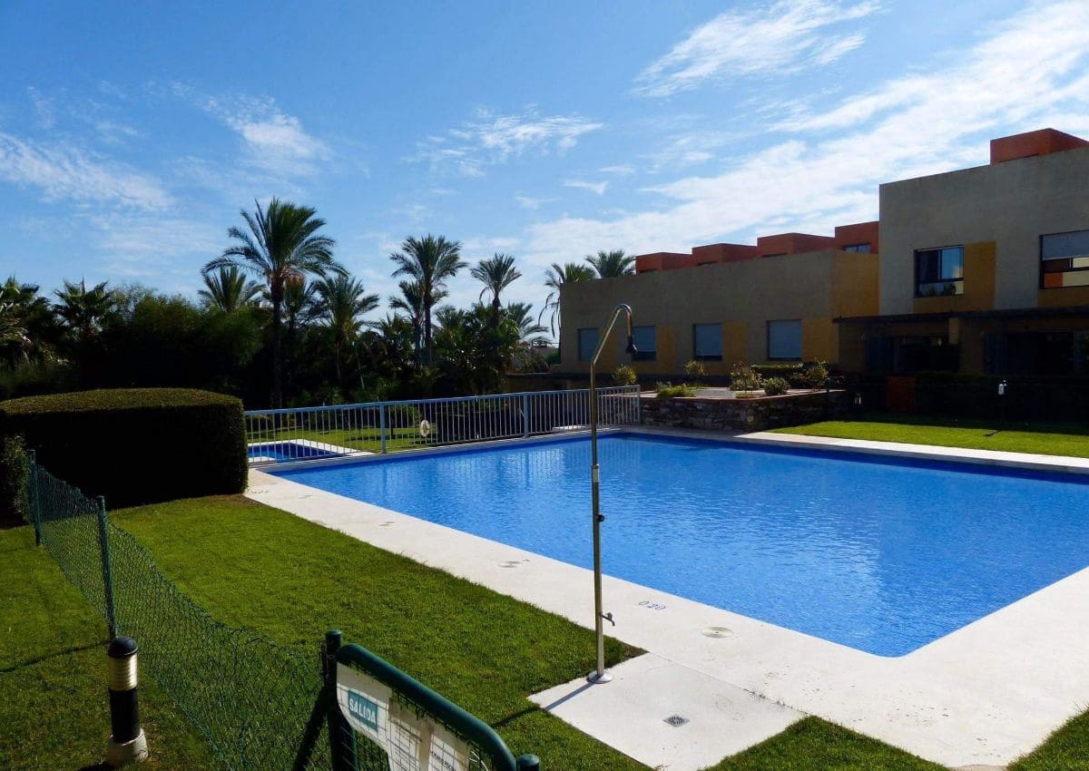 3 sypialnia Apartament na sprzedaż w Valle del Este z basenem - 179 950 € (Ref: 9033611)