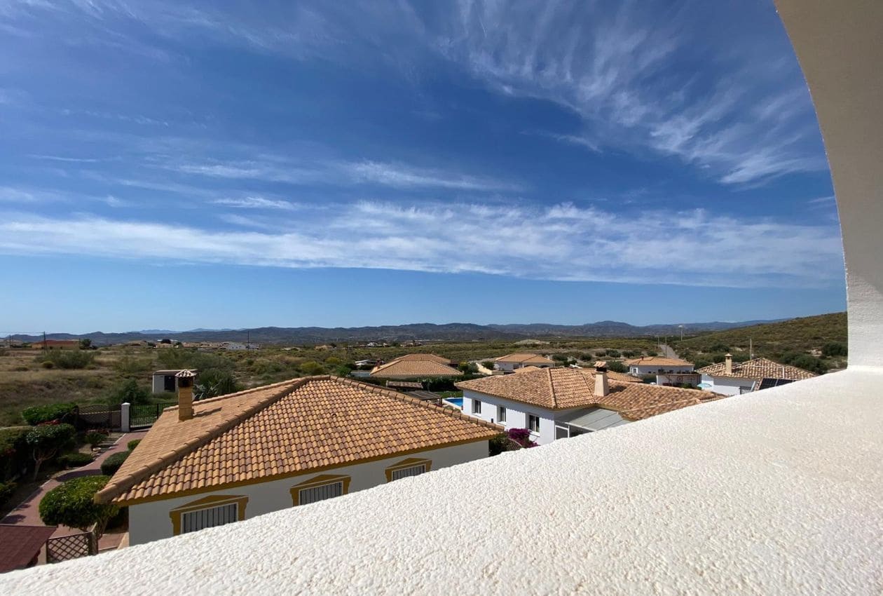 4 soveværelse Villa til salg i Zurgena med swimmingpool - € 339.000 (Ref: 9115420)