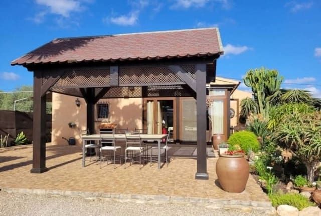 3 soveværelse Finca/Landehus til salg i Mojácar med swimmingpool - € 398.000 (Ref: 9123918)