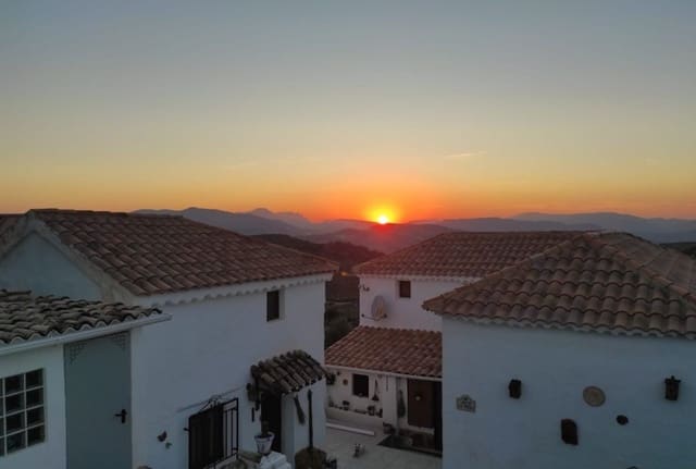 3 soveværelse Finca/Landehus til salg i Alcalá la Real - € 129.000 (Ref: 9184786)