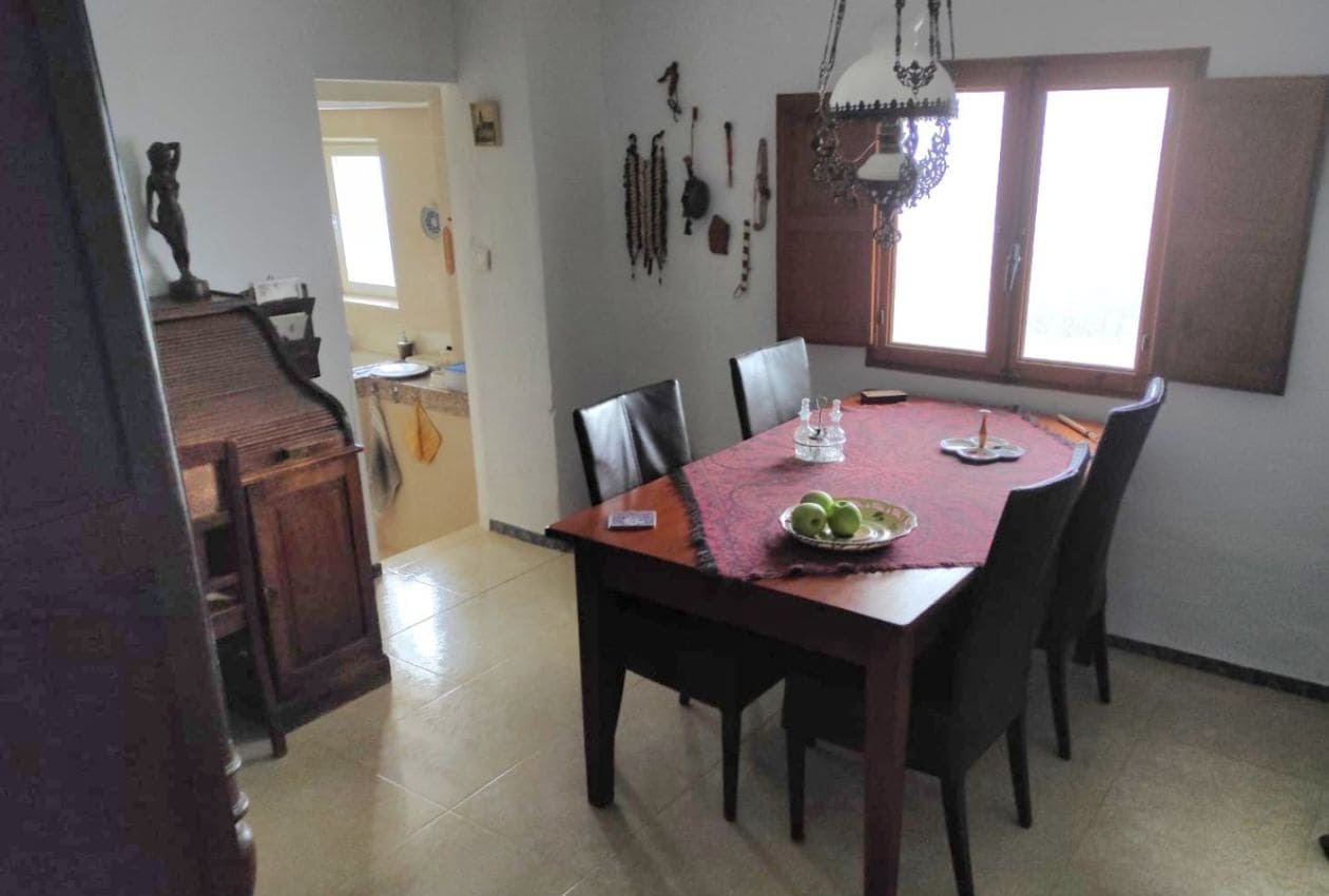 3 soveværelse Finca/Landehus til salg i Alcala la Real - € 129.000 (Ref: 9184786)
