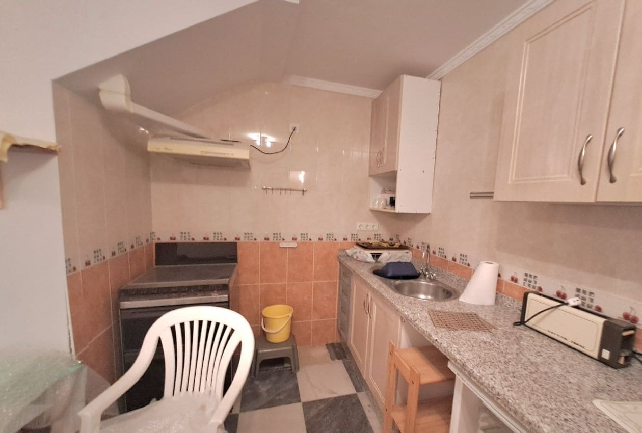 5 soveværelse Finca/Landehus til salg i Iznajar med swimmingpool - € 339.950 (Ref: 9191781)