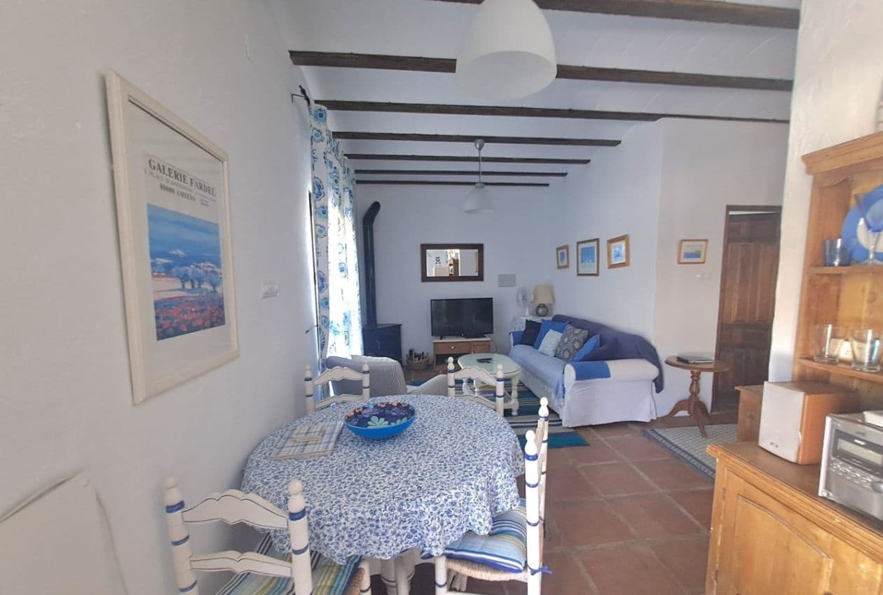 7 soveværelse Finca/Landehus til salg i Iznajar med swimmingpool - € 825.000 (Ref: 9193231)