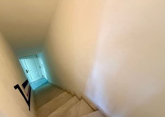 3 soveværelse Lejlighed til salg i Macael - € 85.000 (Ref: 9215982)