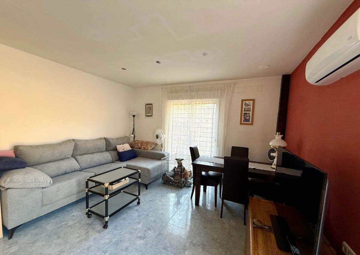 3 soveværelse Lejlighed til salg i Macael - € 85.000 (Ref: 9215982)