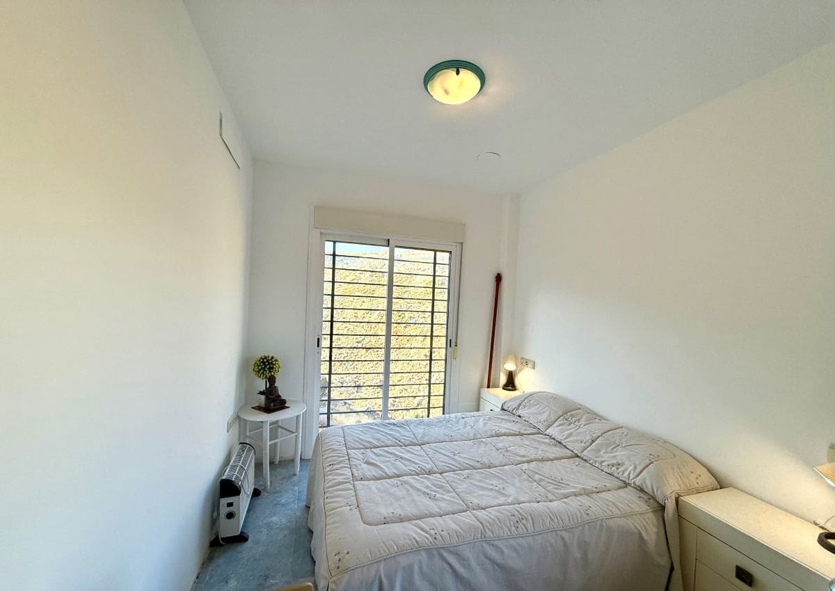 3 soveværelse Lejlighed til salg i Macael - € 85.000 (Ref: 9215982)