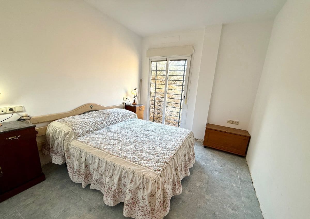 3 soveværelse Lejlighed til salg i Macael - € 85.000 (Ref: 9215982)