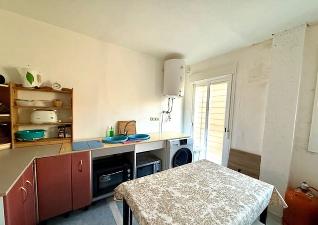 3 soveværelse Lejlighed til salg i Macael - € 85.000 (Ref: 9215982)