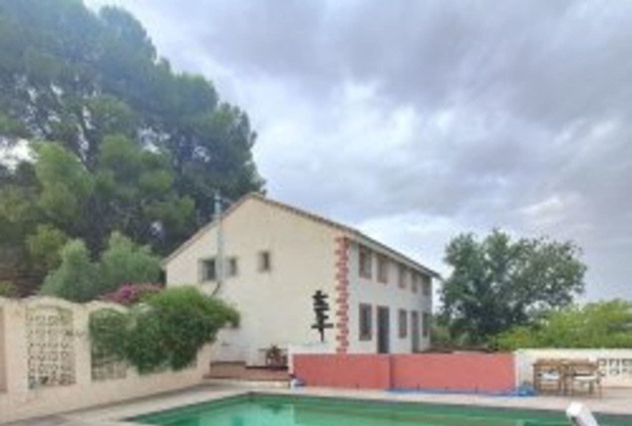 7 quarto Quinta/Casa Rural para venda em Bobadilla de Alcaudete com piscina - 495 000 € (Ref: 9216772)