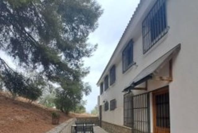 7 soveværelse Finca/Landehus til salg i Bobadilla de Alcaudete, Alcaudete med swimmingpool - € 495.000 (Ref: 9216772)