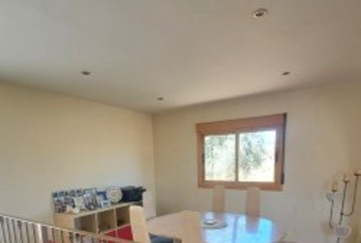 6 soveværelse Finca/Landehus til salg i Iznajar med swimmingpool - € 580.000 (Ref: 9227760)