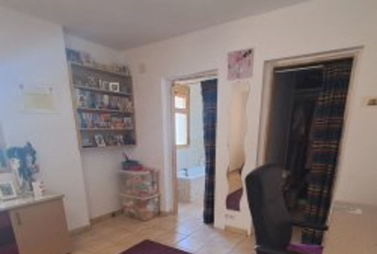 6 soveværelse Finca/Landehus til salg i Iznajar med swimmingpool - € 580.000 (Ref: 9227760)