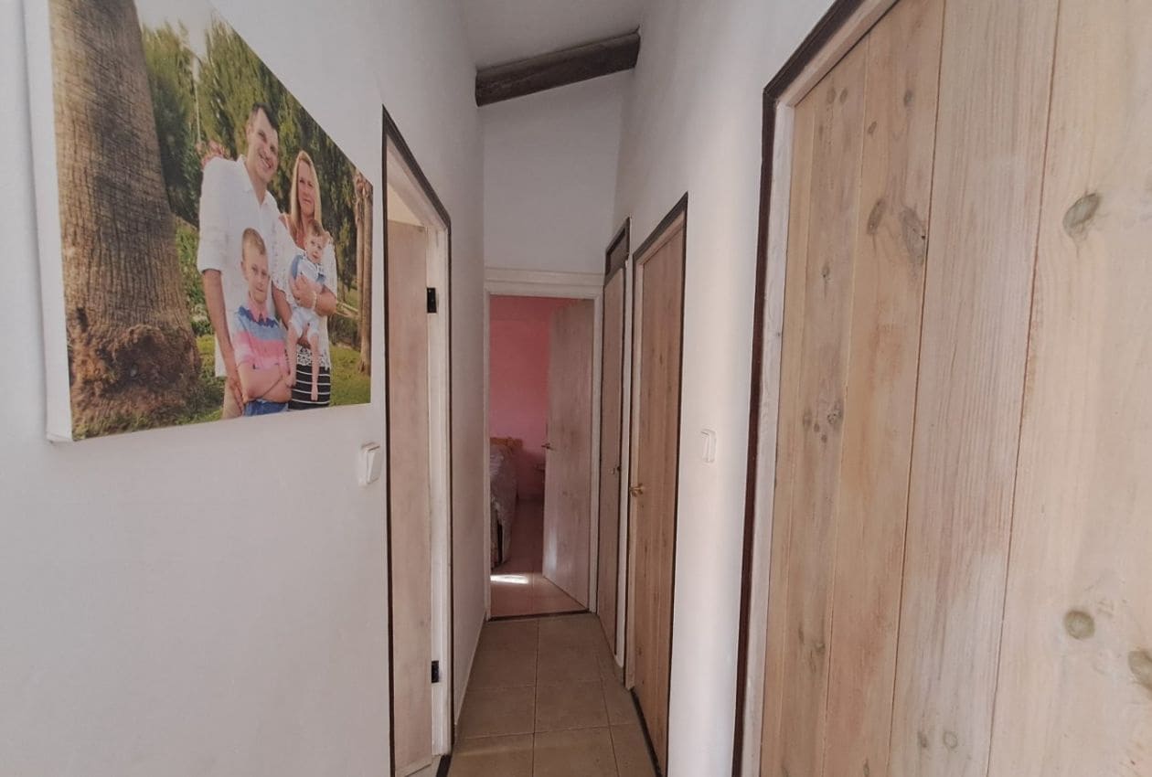 5 soveværelse Byhus til salg i Corcoya - € 110.000 (Ref: 9301810)