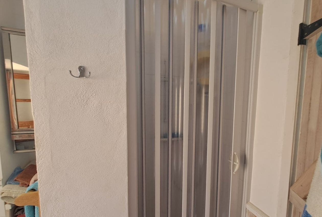 5 soveværelse Byhus til salg i Corcoya - € 110.000 (Ref: 9301810)