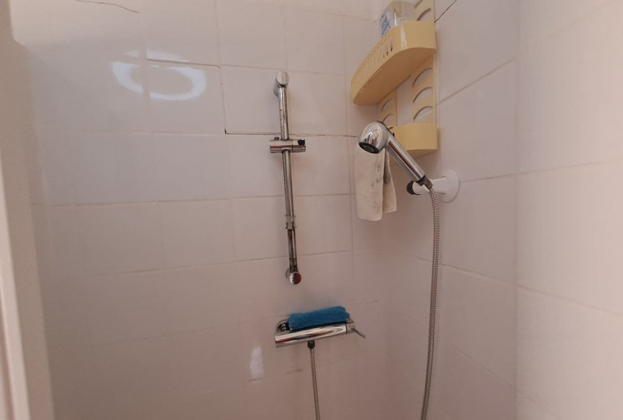 5 soveværelse Byhus til salg i Corcoya - € 110.000 (Ref: 9301810)