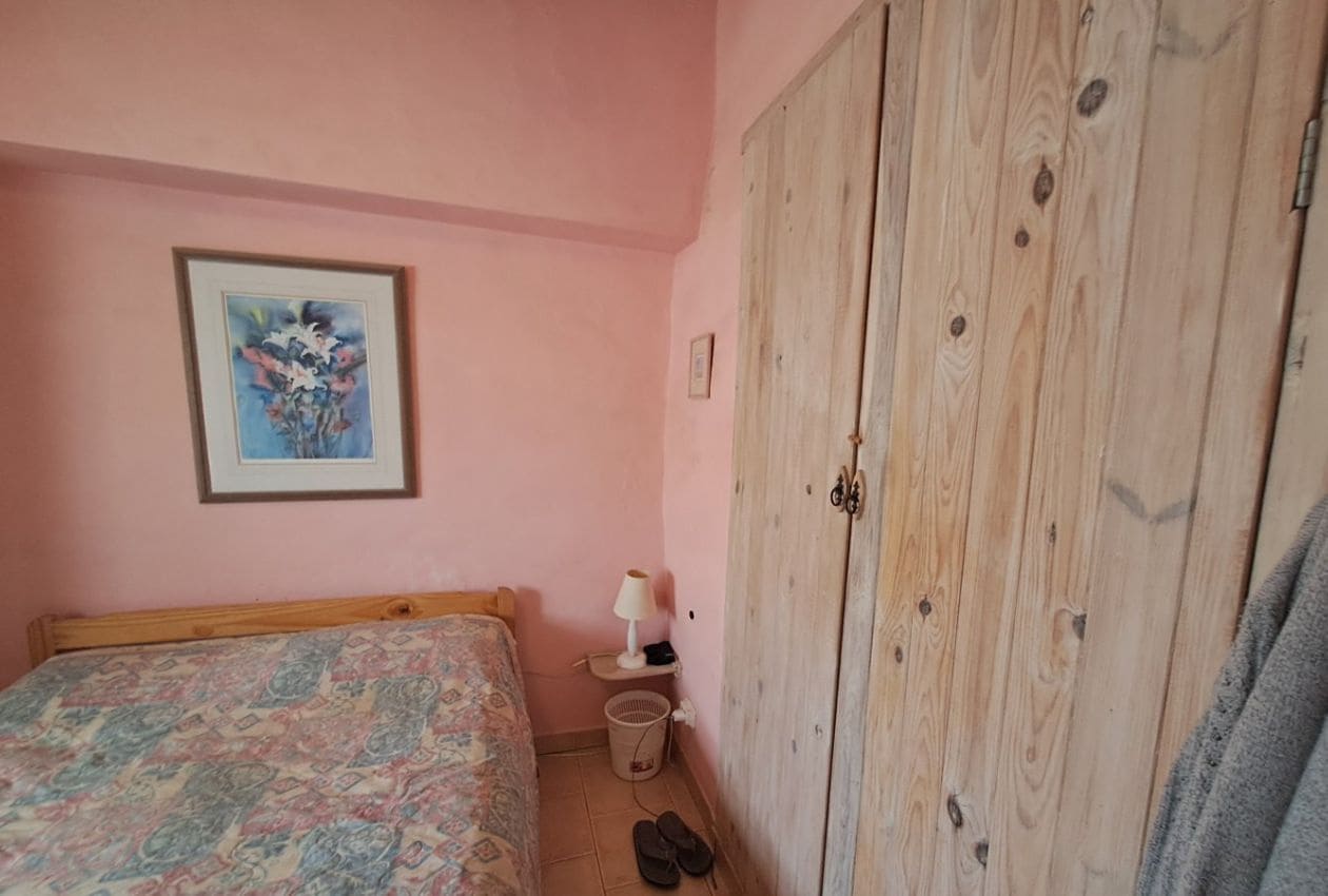 5 soveværelse Byhus til salg i Corcoya - € 110.000 (Ref: 9301810)