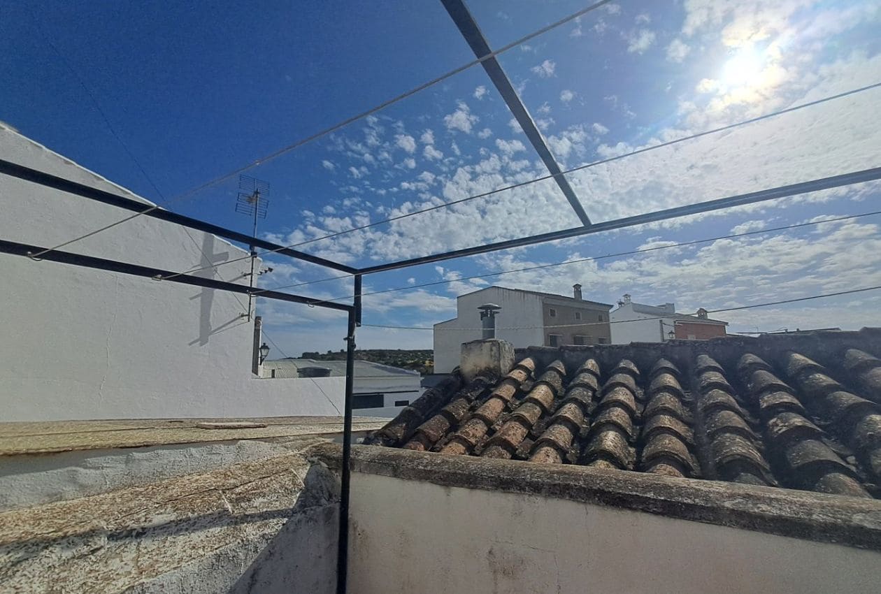 5 soveværelse Byhus til salg i Corcoya - € 110.000 (Ref: 9301810)