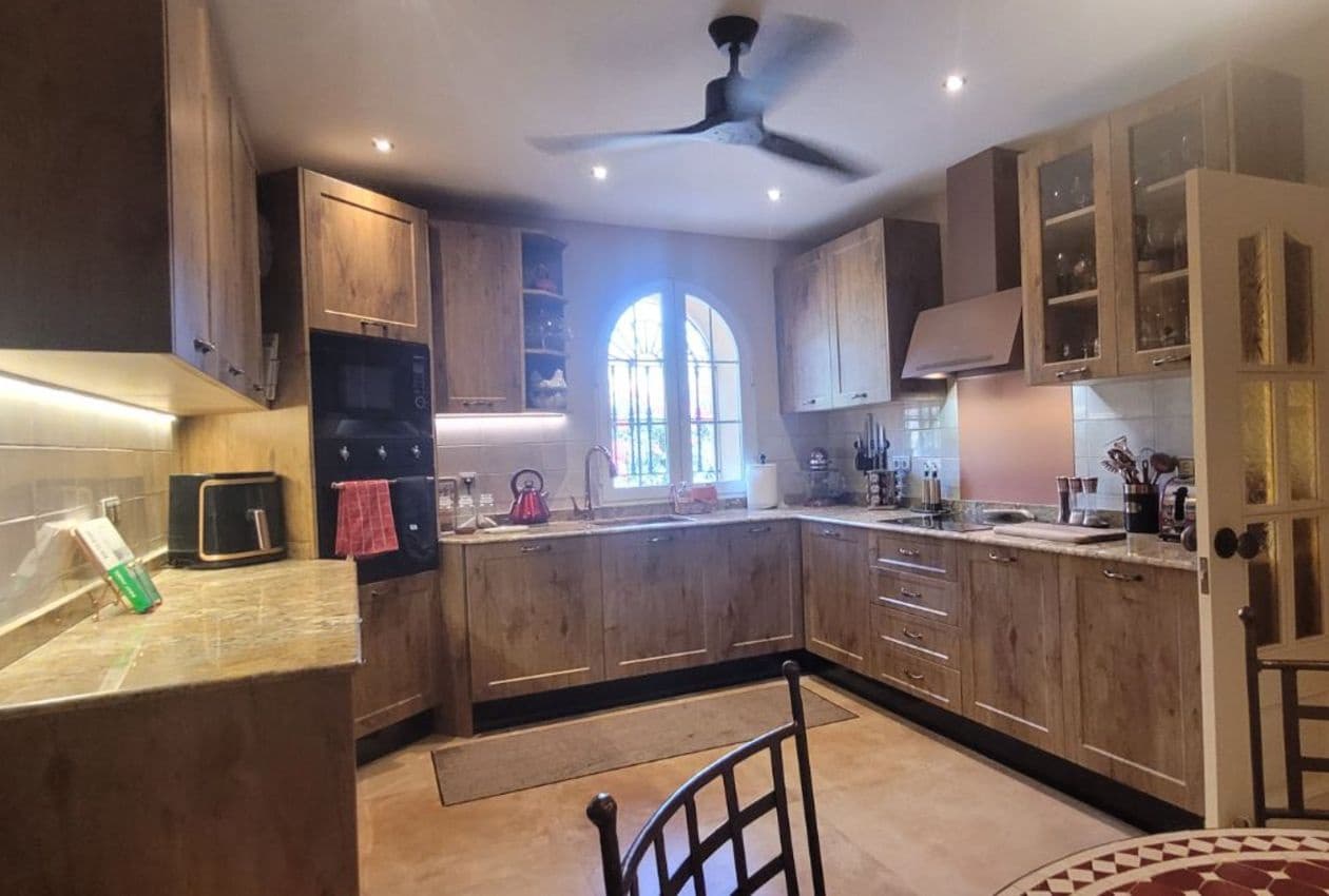 3 slaapkamer Finca/Landhuis te koop in Vera - € 199.950 (Ref: 9354245)