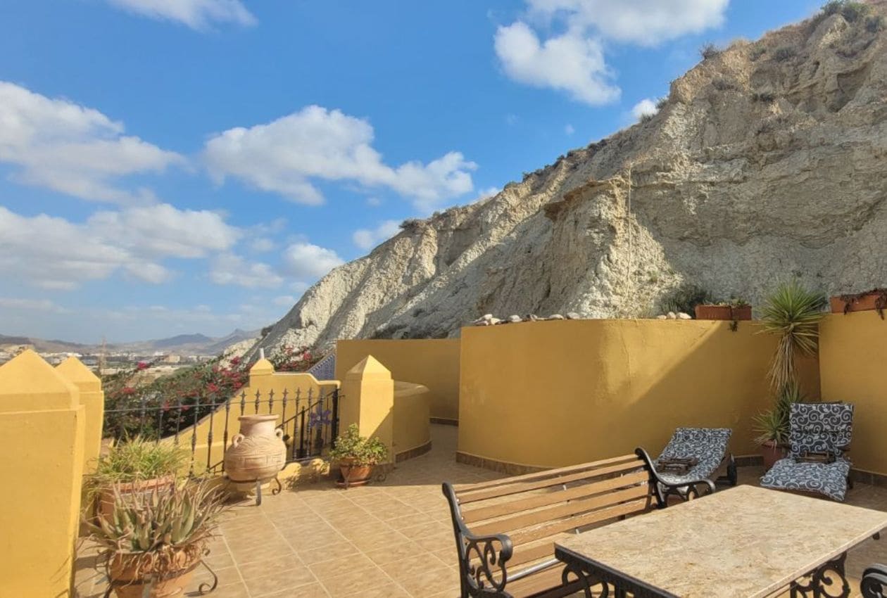 3 slaapkamer Finca/Landhuis te koop in Vera - € 199.950 (Ref: 9354245)