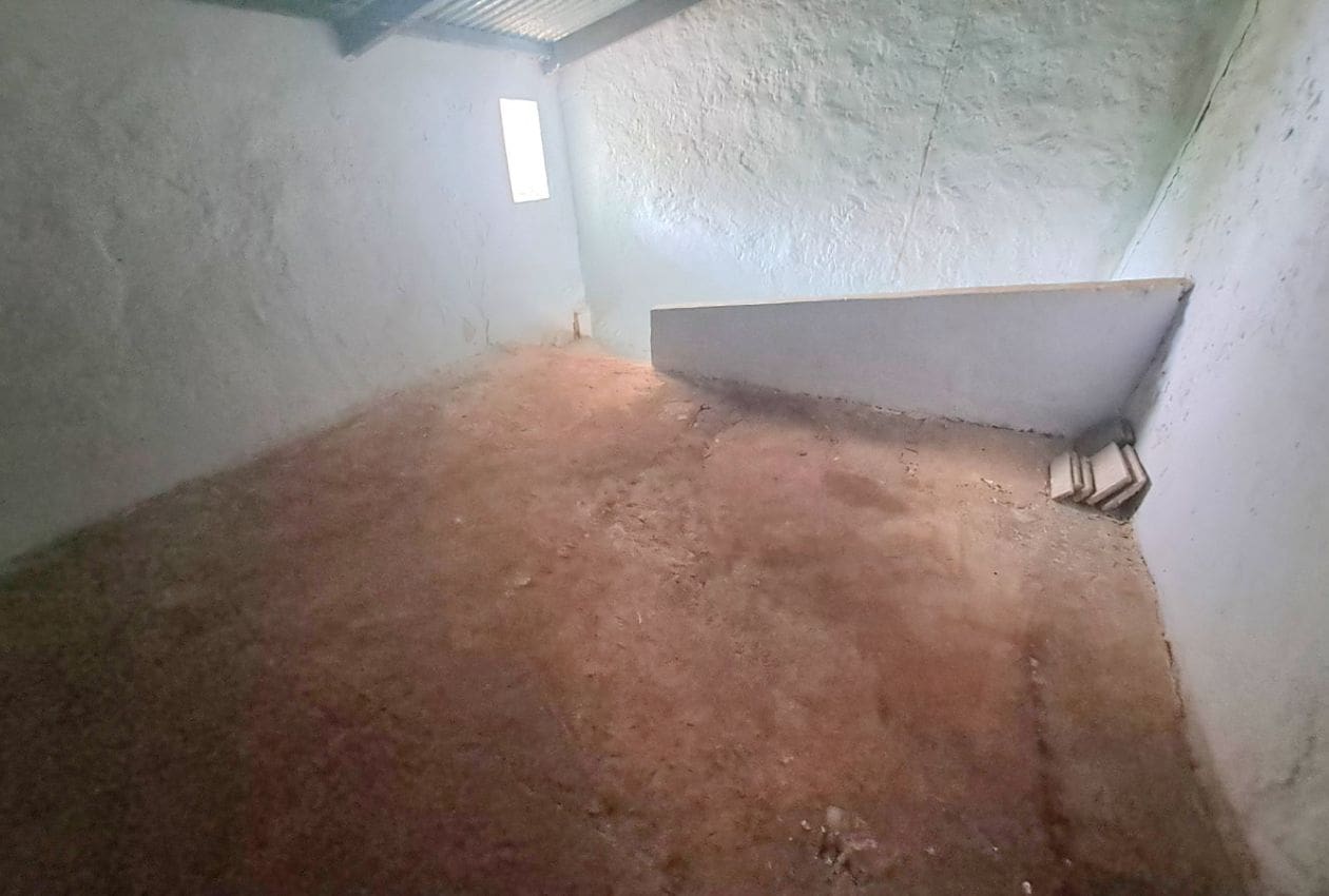 3 soverom Hus til salgs i Alcaudete - € 44 000 (Ref: 9380096)