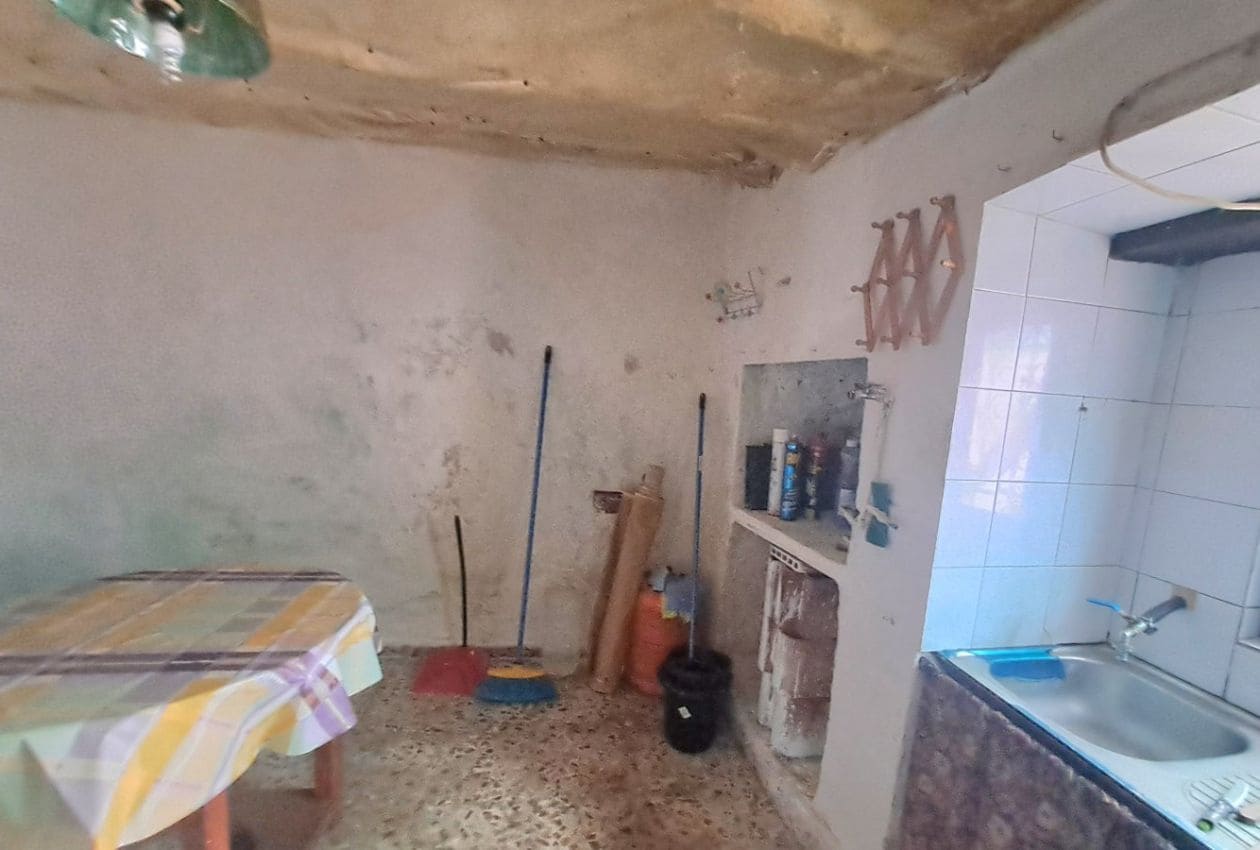 3 soverom Hus til salgs i Alcaudete - € 44 000 (Ref: 9380096)