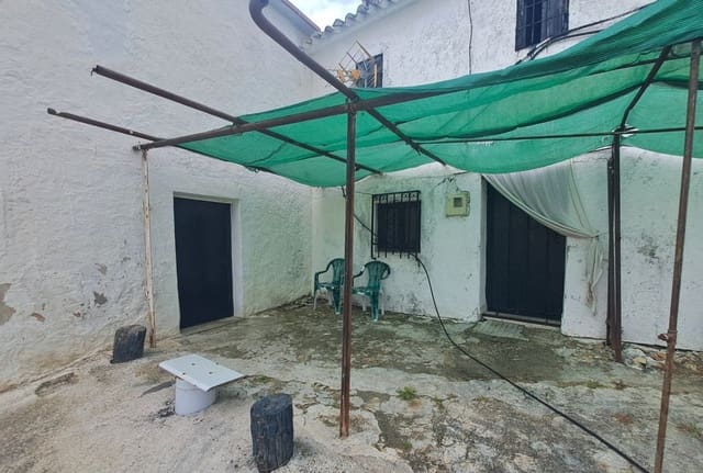 3 soverom Hus til salgs i Alcaudete - € 44 000 (Ref: 9380096)