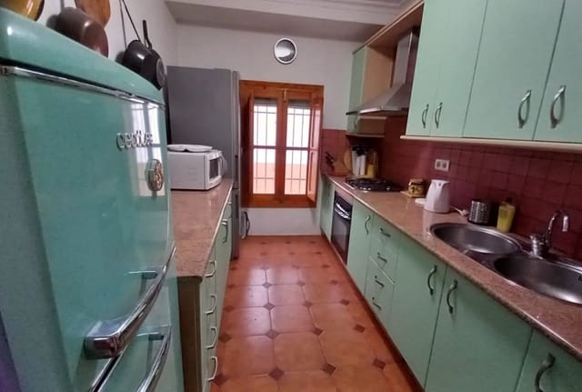 3 quarto Casa em Banda para venda em Cuevas de San Marcos - 99 000 € (Ref: 9388545)