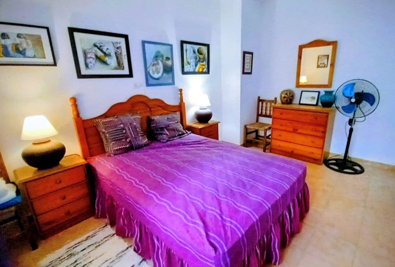 3 quarto Casa em Banda para venda em Cuevas de San Marcos - 99 000 € (Ref: 9388545)