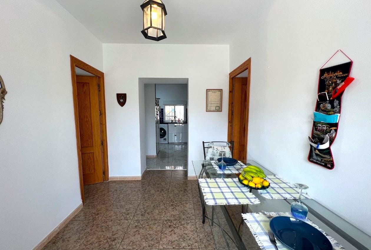 5 bedroom Finca/Country House for sale in Cantoria - € 145,000 (Ref: 9400073)