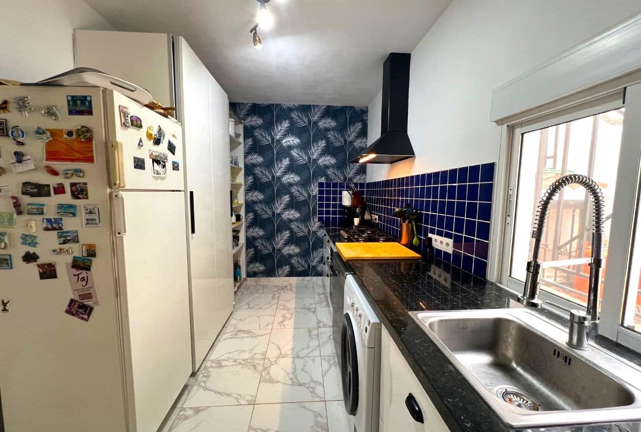 5 bedroom Finca/Country House for sale in Cantoria - € 145,000 (Ref: 9400073)