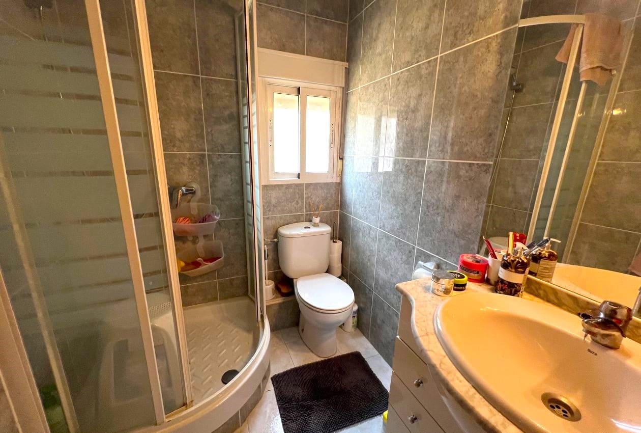 5 bedroom Finca/Country House for sale in Cantoria - € 145,000 (Ref: 9400073)